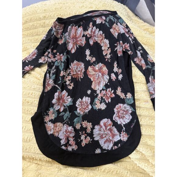 Maurice's Womens Shirt Black Floral Print Soft Classic Casual Comfort size XS - Picture 4 of 9
